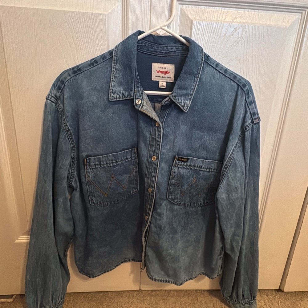 Wrangler Women's Classic Blue Jean Jacket